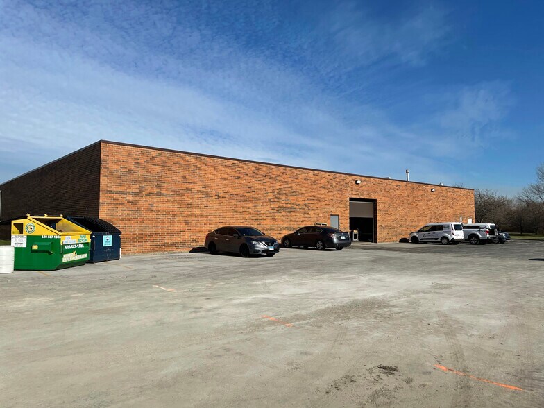 More Photos Of 1480 Huntington Ave, Calumet City Warehouse For Lease