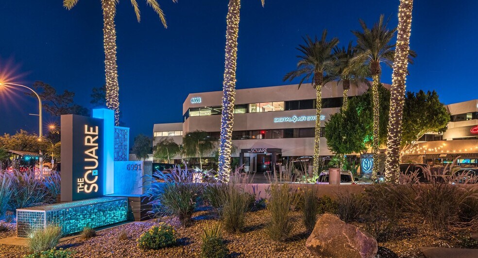 Primary Photo Of 6991 E Camelback Rd, Scottsdale Coworking Space