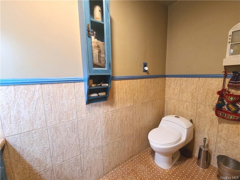 More Photos Of 48 Loomis Village Rd, Liberty Apartments For Sale