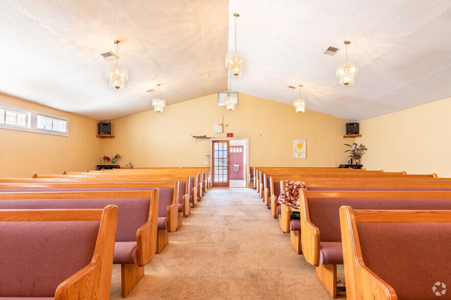 More Photos Of 2439 Adeline St, Oakland Religious Facility For Sale