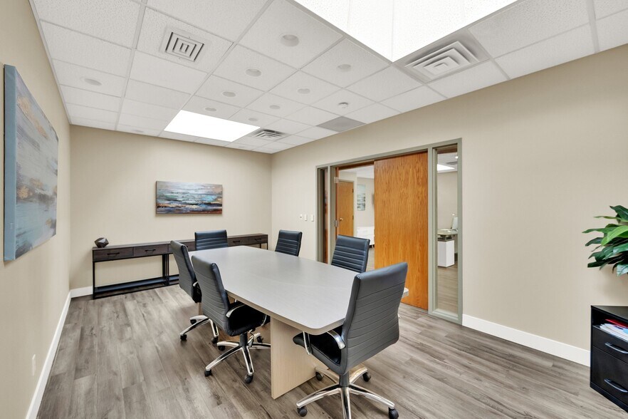 More Photos Of 661 S 200 E, Salt Lake City Office Residential For Lease