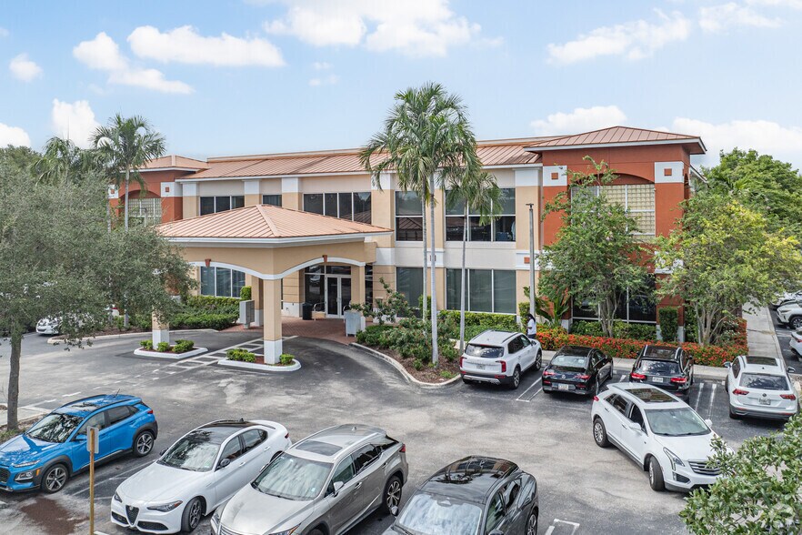 Primary Photo Of 9325 W Glades Rd, Boca Raton Medical For Lease