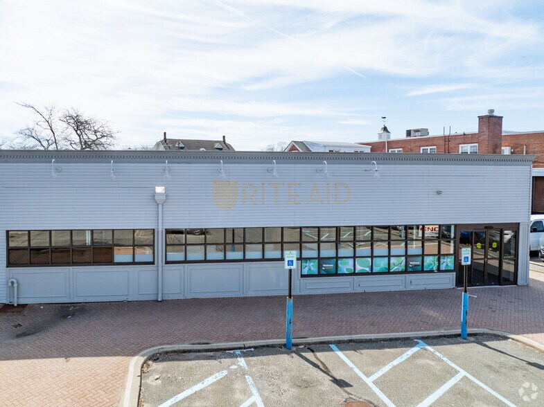 More Photos Of 101 Main St, Sayville Drugstore For Sale