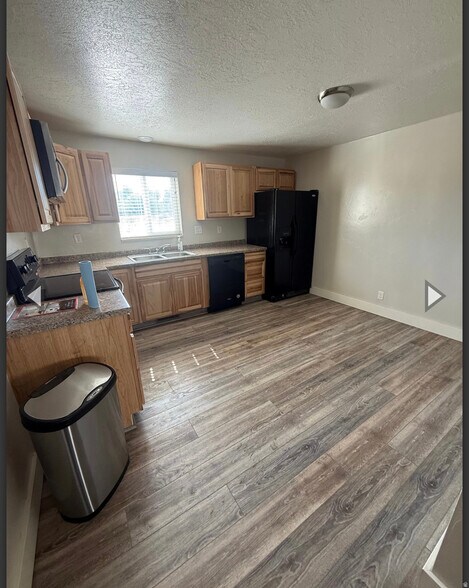 More Photos Of 102 W 250 S, Wellington Multifamily For Sale