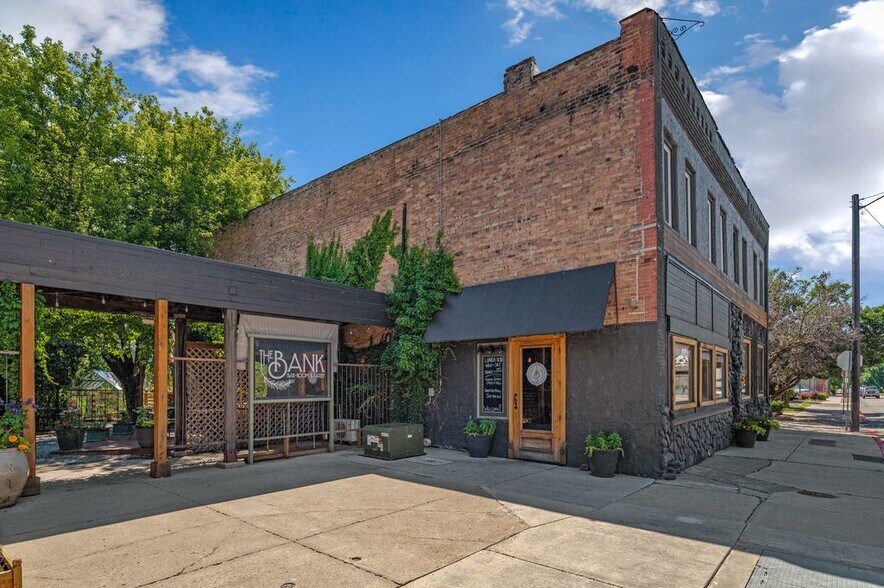 More Photos Of , Sandpoint Unknown For Sale