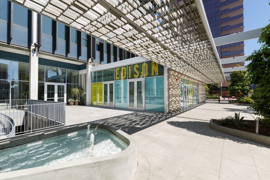 More Photos Of 100 Long Beach Blvd, Long Beach Apartments For Lease