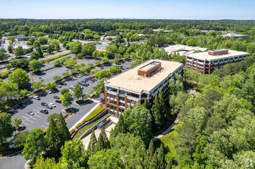 More Photos Of 3780 Mansell Rd, Alpharetta Unknown For Lease