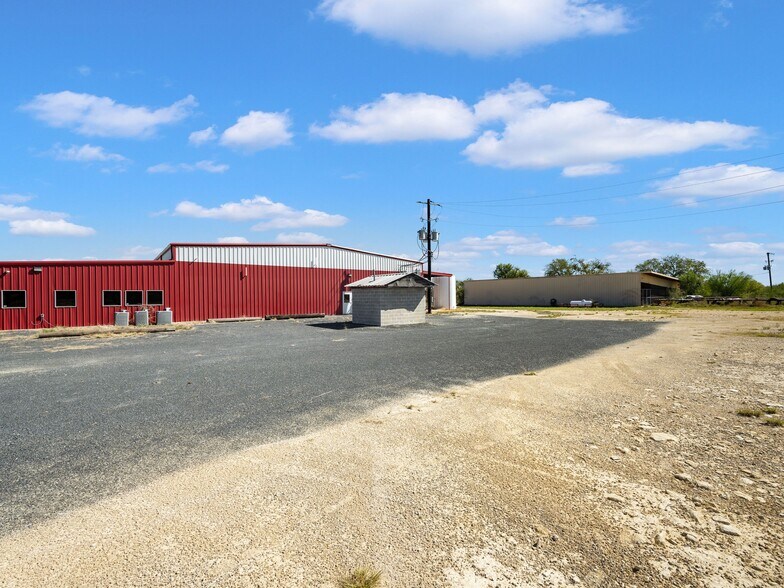 More Photos Of 6411 Highway 90 E, Knippa Refrigeration Cold Storage For Sale