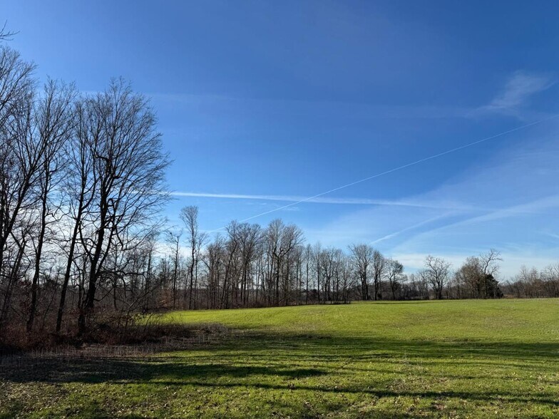 More Photos Of 1050 Stiles Ford Rd, Hodgenville Land For Sale