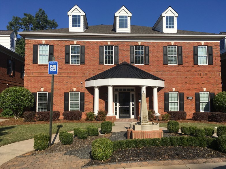 More Photos Of 3380 Trickum Rd, Woodstock Office Residential For Sale