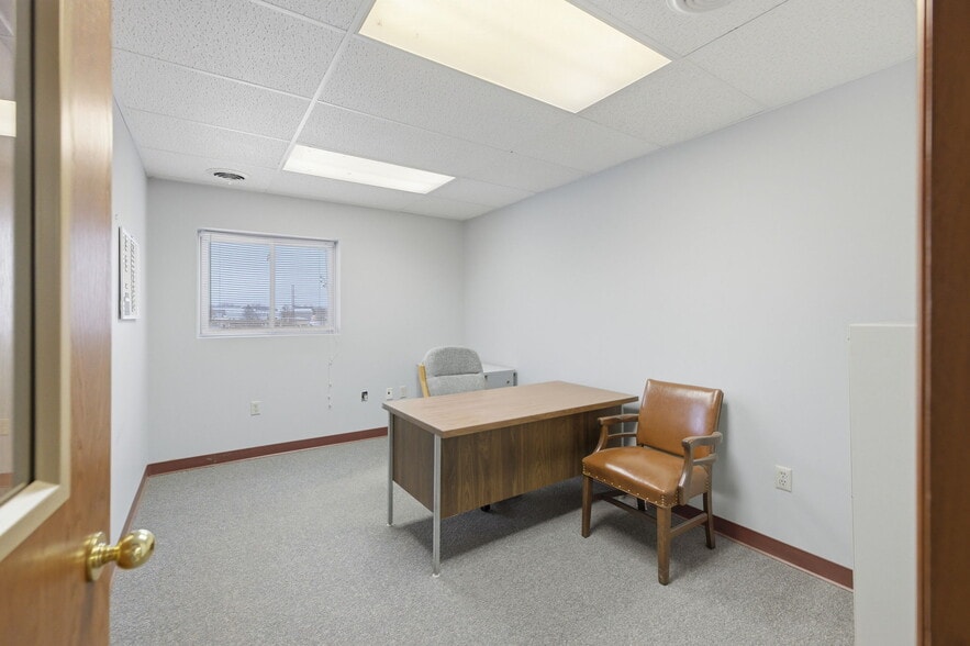 More Photos Of 62 H and S Dr, Selinsgrove Warehouse For Sale