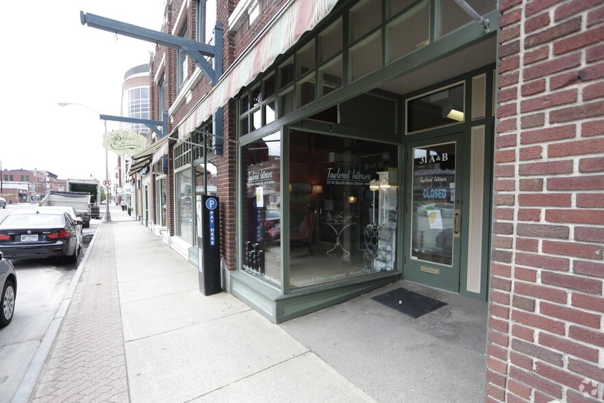 More Photos Of 31 S Main St, Concord General Retail For Sale
