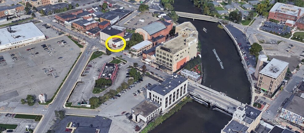 More Photos Of 86 W State St, Sharon Storefront Retail Office For Sale