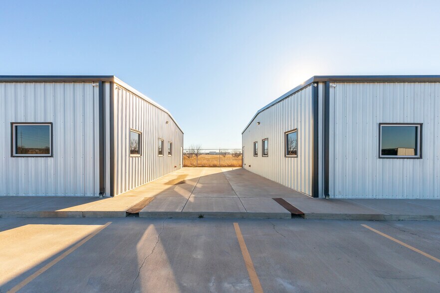 More Photos Of 4517 Derrick Dr, Abilene Office For Lease