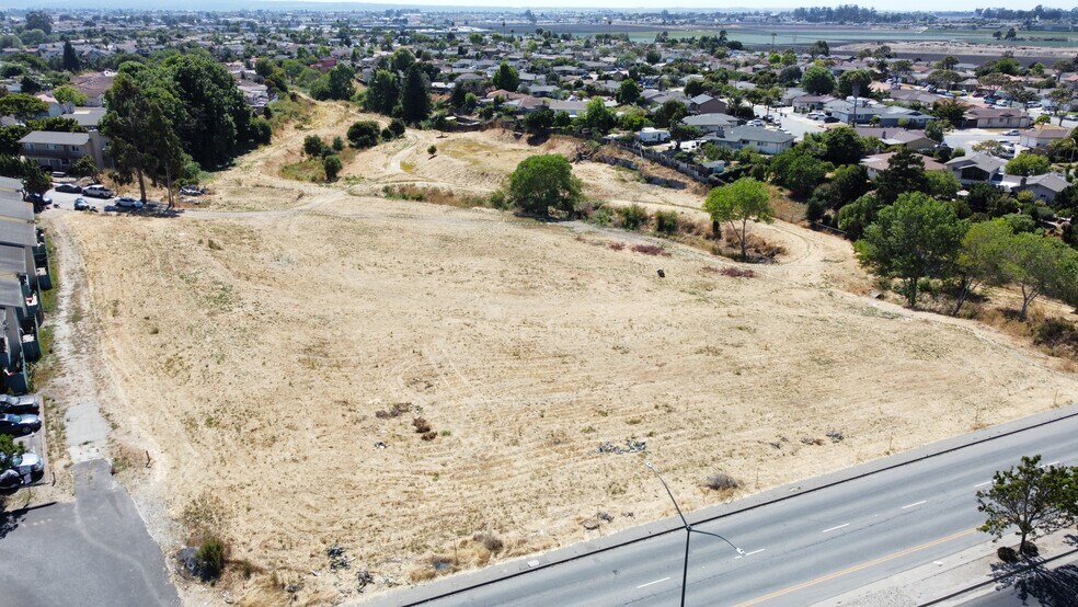 More Photos Of 11 Hill Cir, Salinas Land For Sale