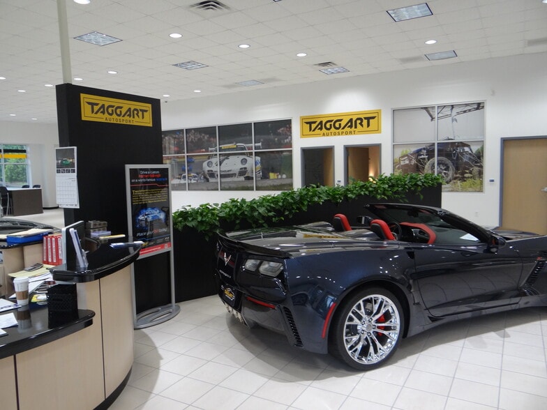 More Photos Of 1640 NW Maynard Rd, Cary Auto Dealership For Sale