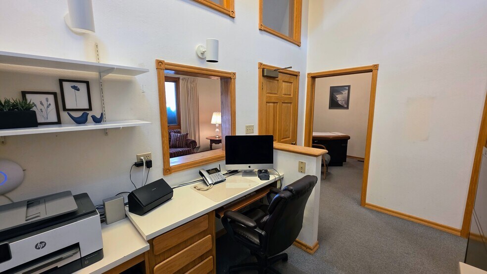 More Photos Of 381 Rampart Range Rd, Woodland Park Medical For Sale