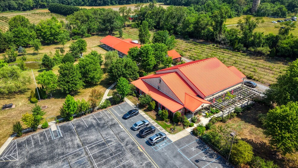 More Photos Of 1683 Peach Basket Rd, Felton Winery Vineyard For Sale