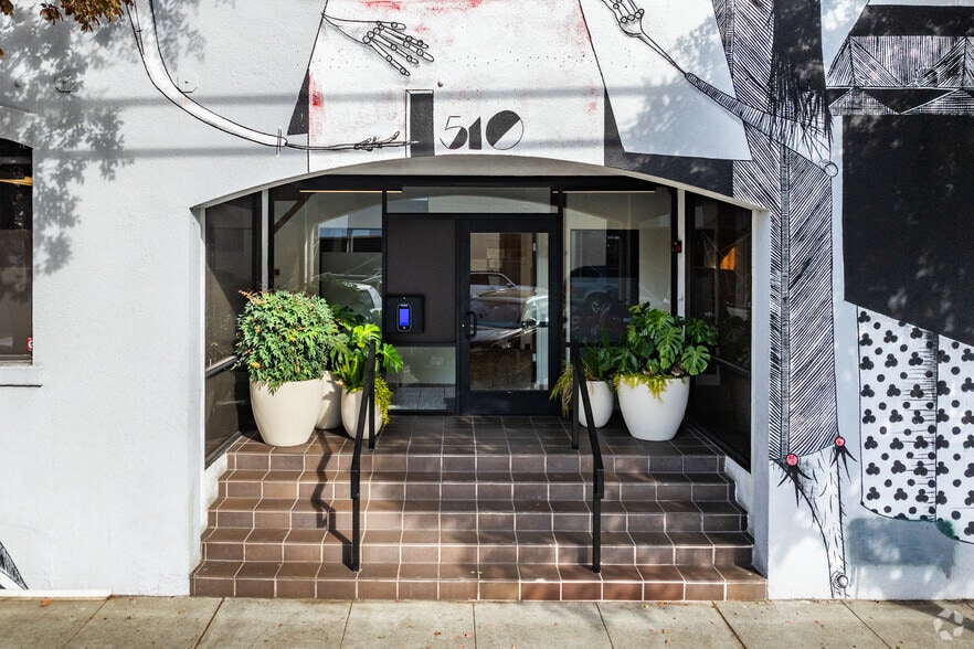 More Photos Of 520 3rd St, Oakland Unknown For Lease