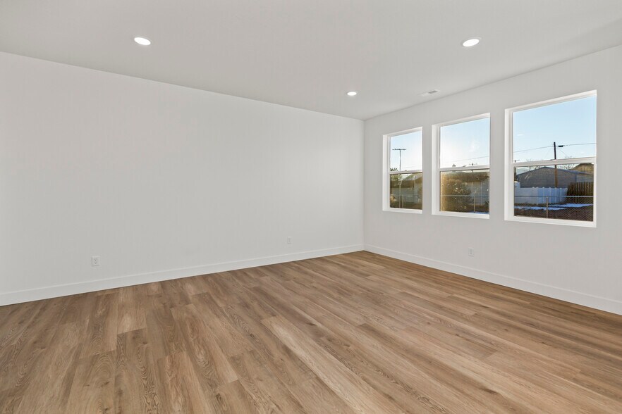 More Photos Of 39 N 200 E, Richfield Multifamily For Sale