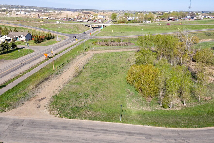 More Photos Of NW Corner Of 4th Ave & 27th St, Minot Land For Sale