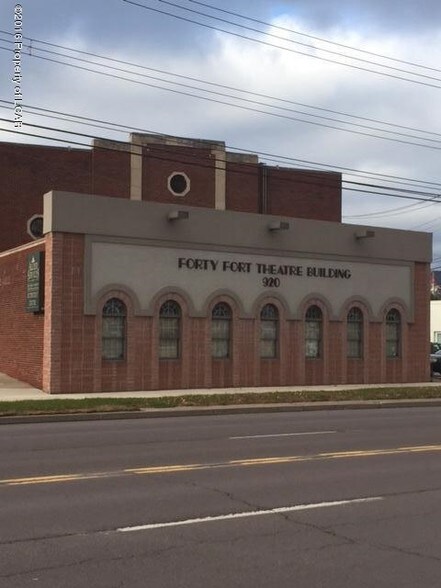 More Photos Of 920 Wyoming Ave, Forty Fort Medical For Lease