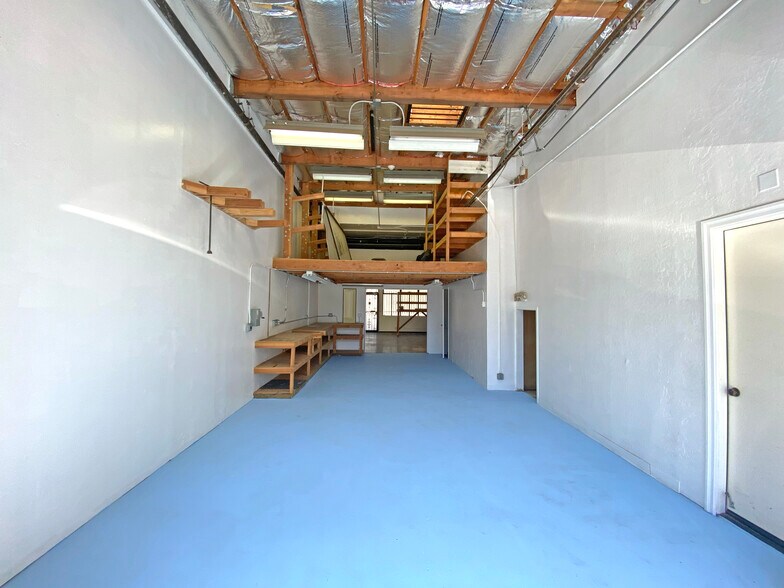 More Photos Of 1385-1395 Fairfax Ave, San Francisco Light Distribution For Lease