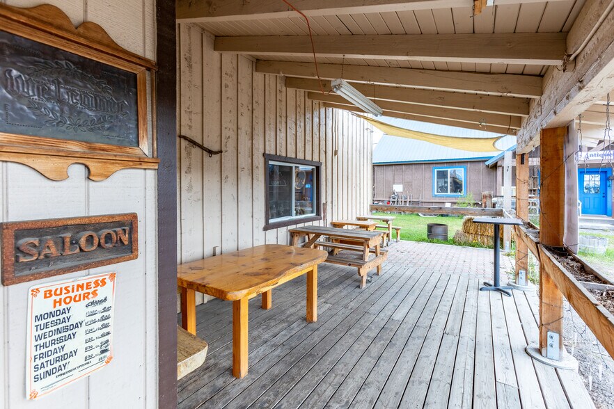 More Photos Of 263 N Main St, Donnelly Restaurant For Sale