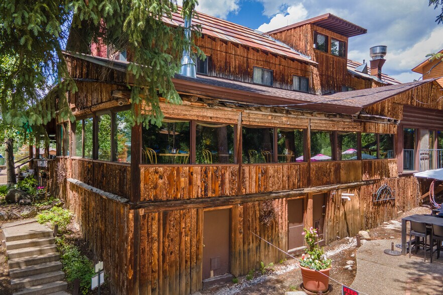 More Photos Of 210 Rapids Ln, Grand Lake Restaurant For Sale