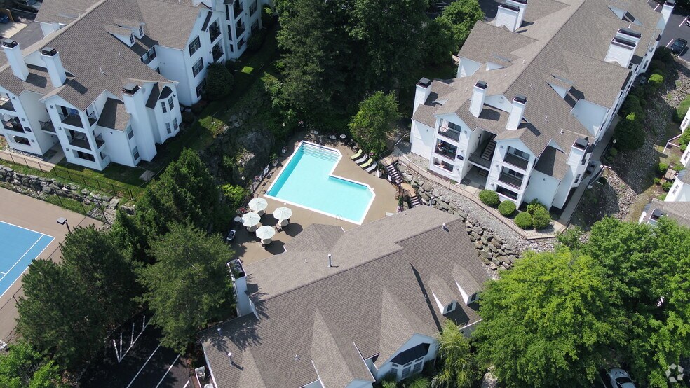 More Photos Of 100 Elena St, Cranston Apartments For Sale