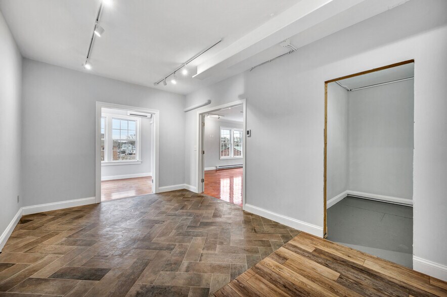 More Photos Of 4 Broadway Avenue Ext, Mystic Office For Sale