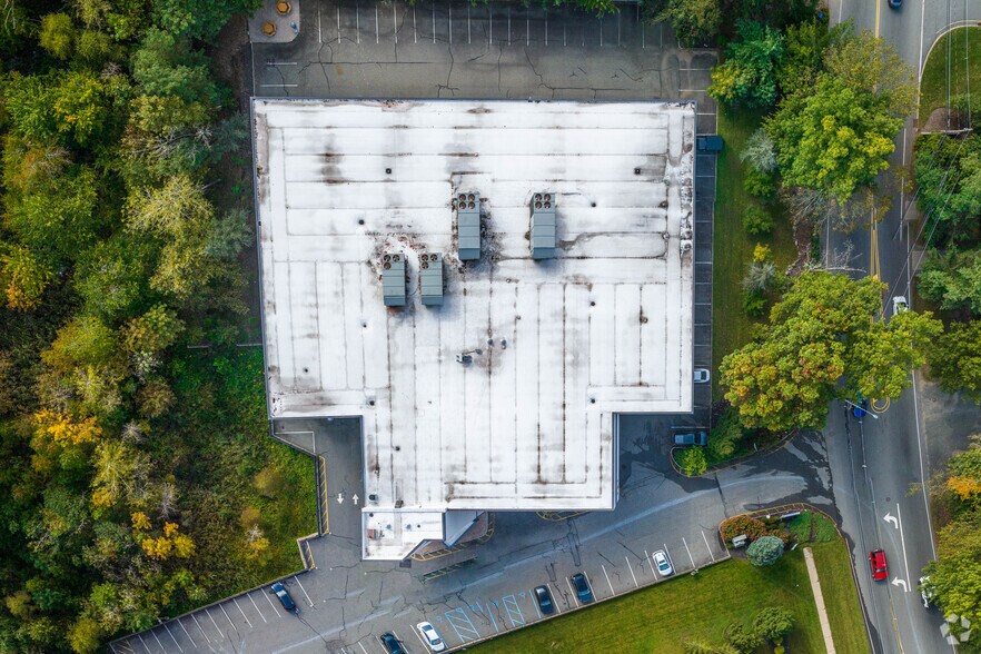 More Photos Of 181 New Rd, Parsippany Office For Lease