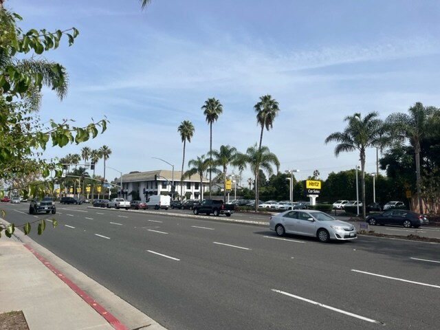 More Photos Of 3130 Harbor Blvd, Costa Mesa Freestanding For Sale