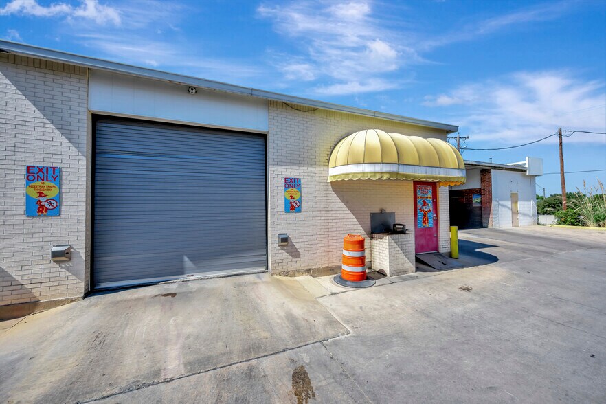 More Photos Of , Euless Unknown For Sale