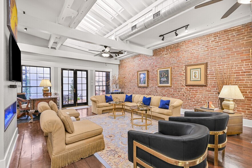 More Photos Of 217 23rd St, Galveston Apartments For Sale