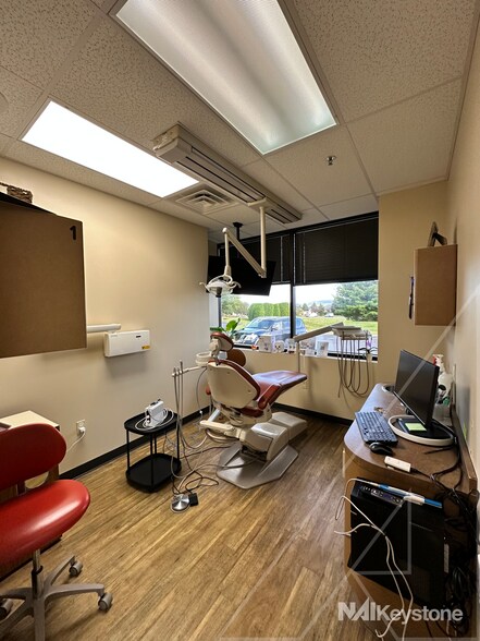 More Photos Of 1260 Broadcasting Rd, Wyomissing Medical For Lease