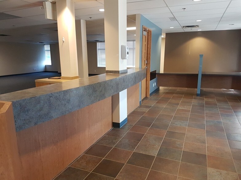 More Photos Of 8920 118 Av NW, Edmonton Apartments For Lease