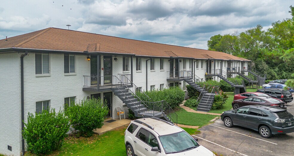 More Photos Of 5700 Leslie Ave, Nashville Apartments For Sale