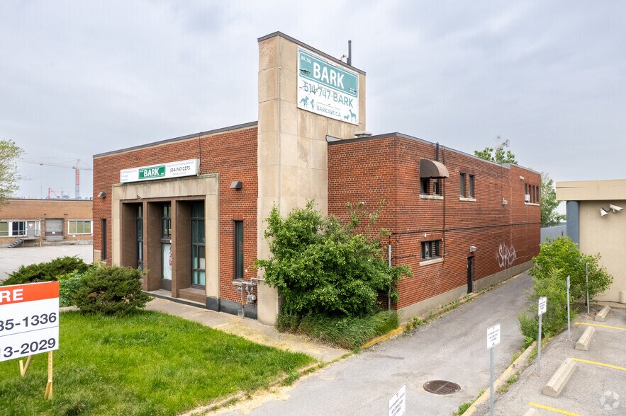 More Photos Of 5385 Ch De La Côte-De-Liesse, Saint-Laurent Service For Sale