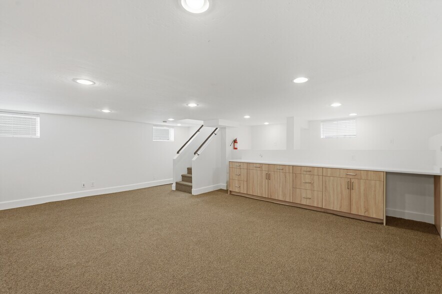 More Photos Of 2155 E 3300 S, Salt Lake City Medical For Lease