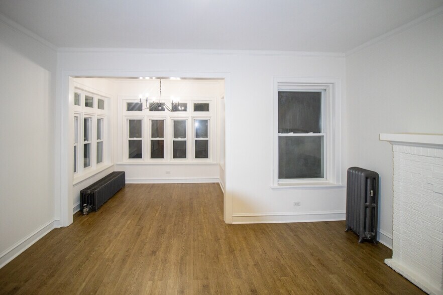 More Photos Of 11136 S Vernon Ave, Chicago Apartments For Sale