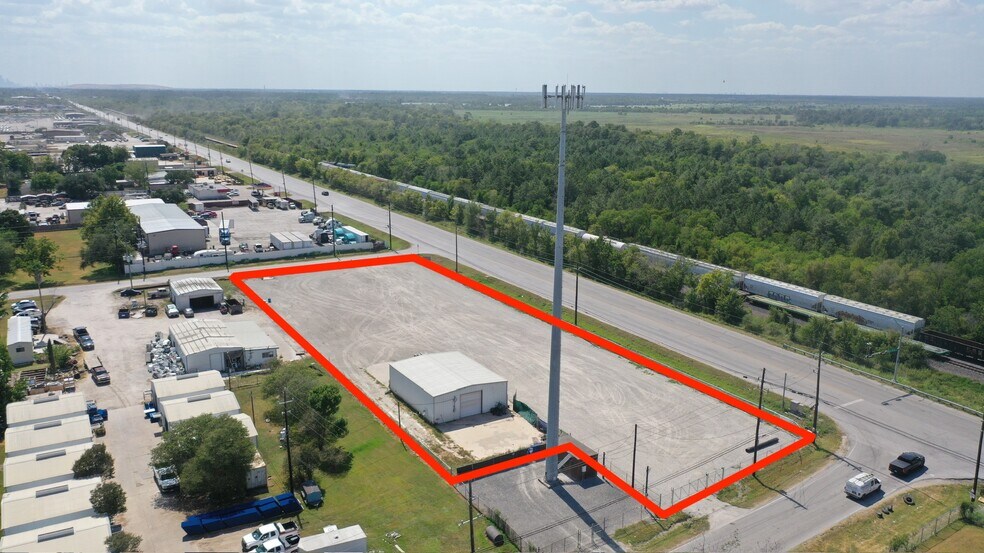 More Photos Of 16190 Miller Rd, Houston Warehouse For Lease