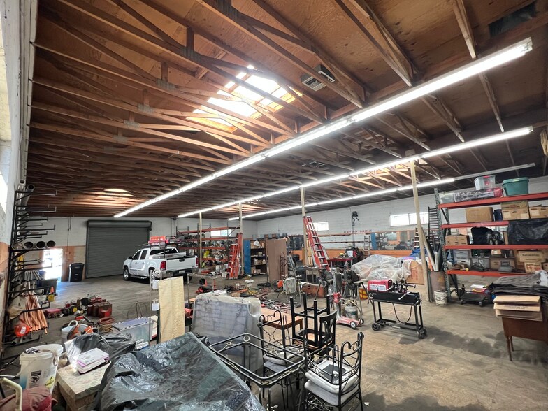 More Photos Of 14620 Novice St, Panorama City Warehouse For Sale