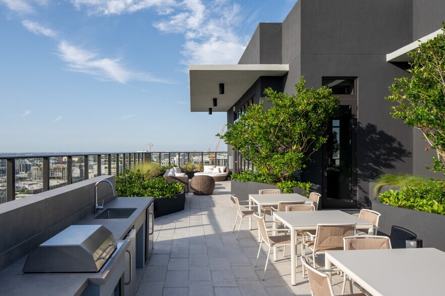 More Photos Of 23 NE 17th Ter, Miami Apartments For Lease