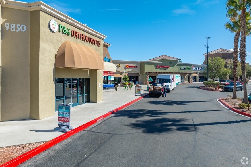 More Photos Of 9890 S Maryland Pky, Las Vegas Unknown For Lease