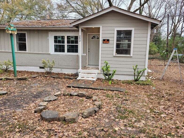 More Photos Of , Batesville Unknown For Sale