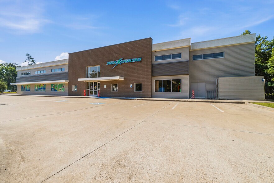 More Photos Of 28519 Sweetgum Rd, Magnolia General Retail For Sale