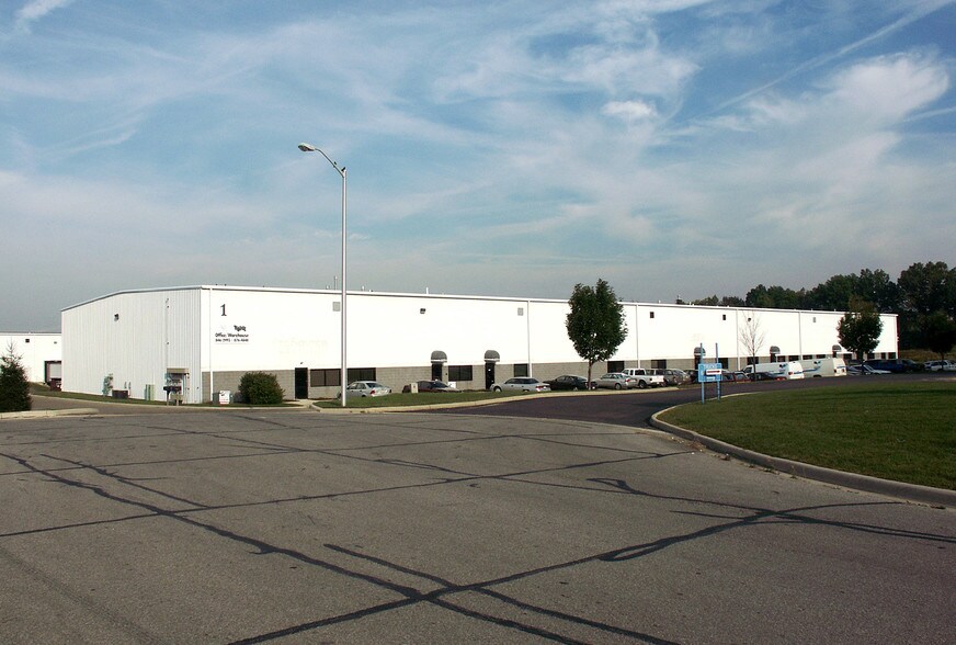 More Photos Of 6750-6770 Commerce Court Dr, Blacklick Warehouse For Lease