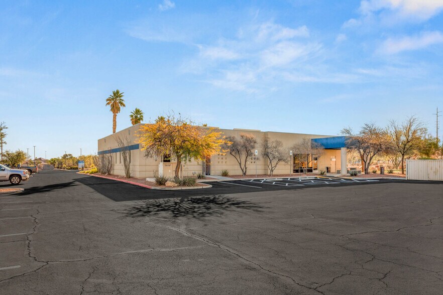 More Photos Of 2601 N Tenaya Way, Las Vegas Office For Sale