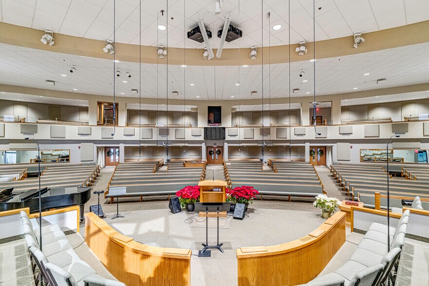 More Photos Of 1101 Brannon Rd, Nicholasville Religious Facility For Sale